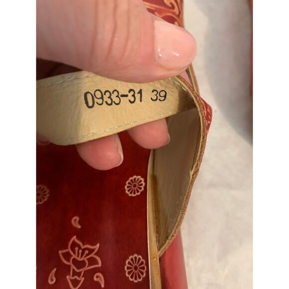 Skye Trubelle  Leather Red Platform Clogs Slippers On Floral Size 39 Boho US 9 - Picture 7 of 9